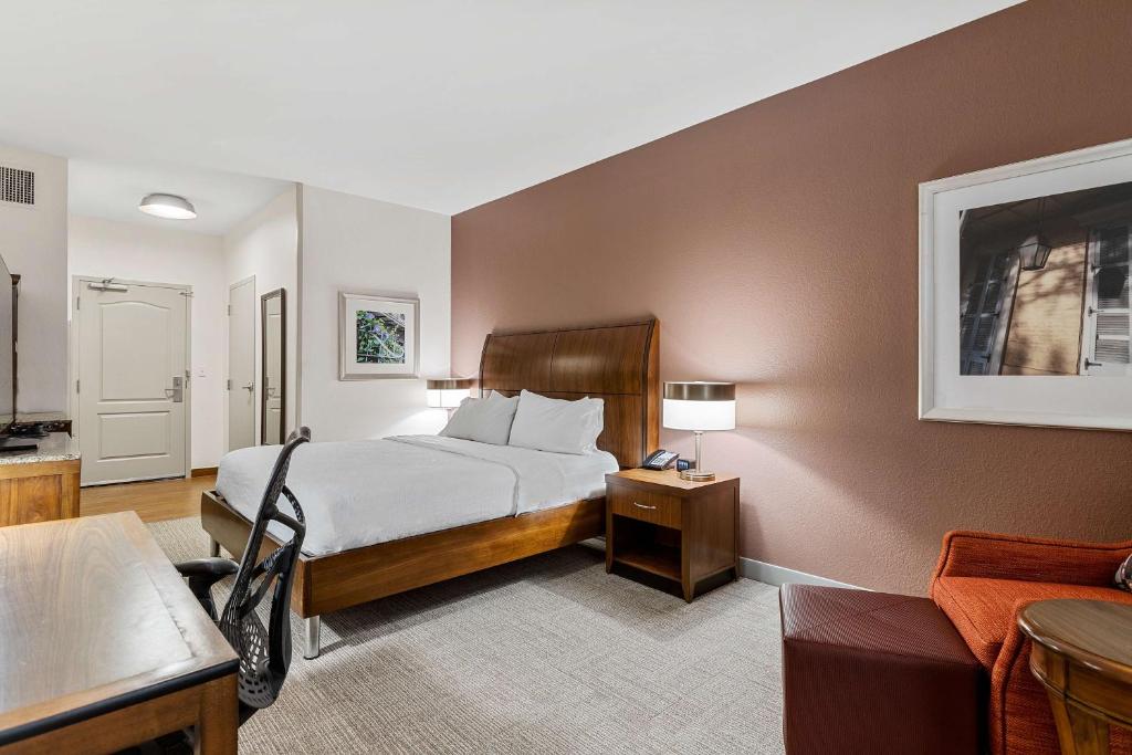 Hilton Garden Inn New Orleans French Quarter/CBD - 