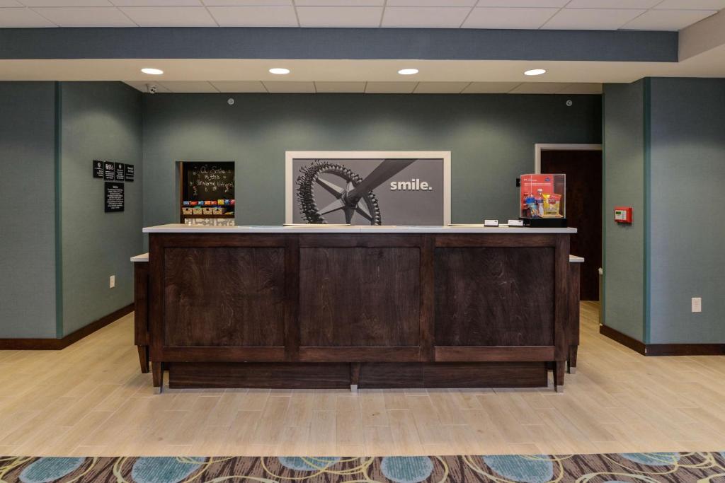Hampton Inn Brighton Mi photo