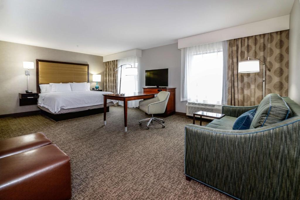 Hampton Inn Brighton Mi photo