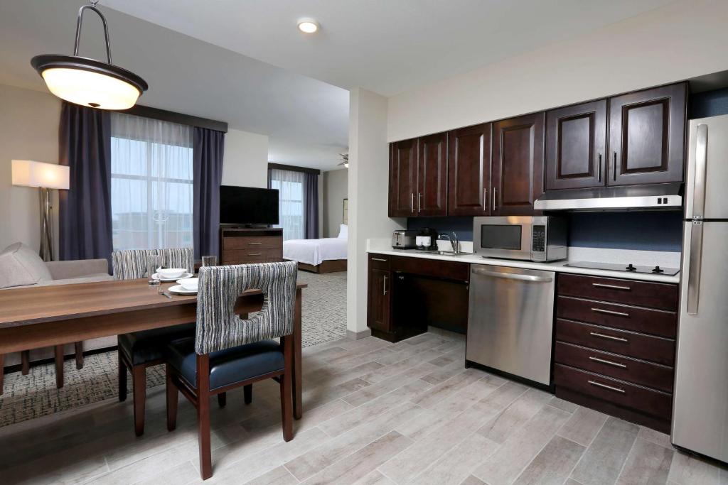 Homewood Suites By Hilton West Fargo/Sanford Medical Center photo