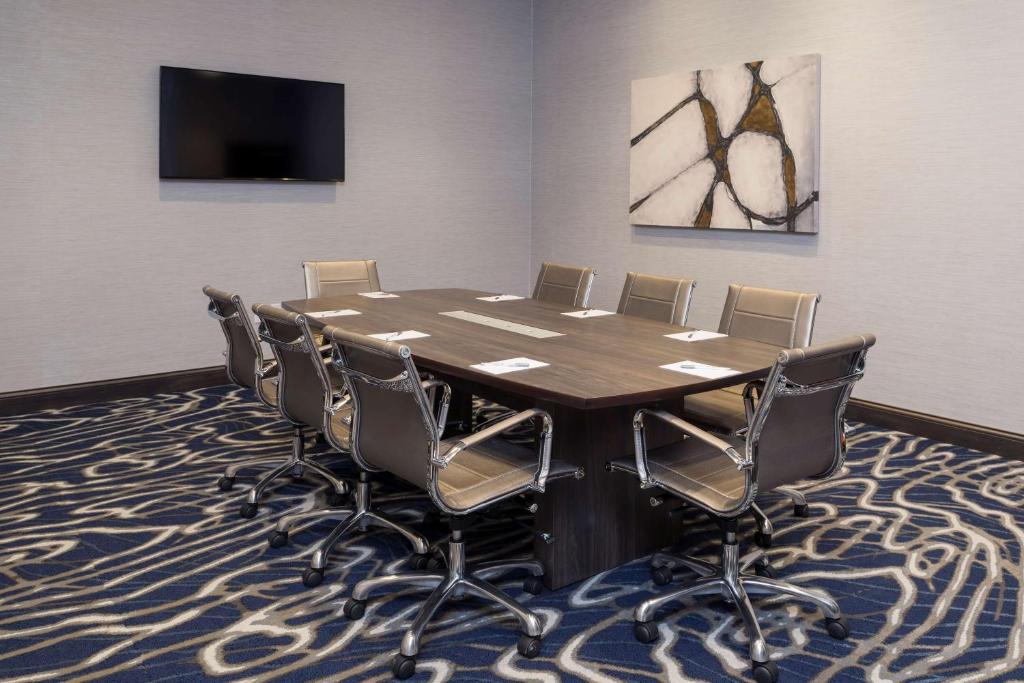 Hampton Inn & Suites Indianapolis-Keystone, IN, Indianapolis (updated ...