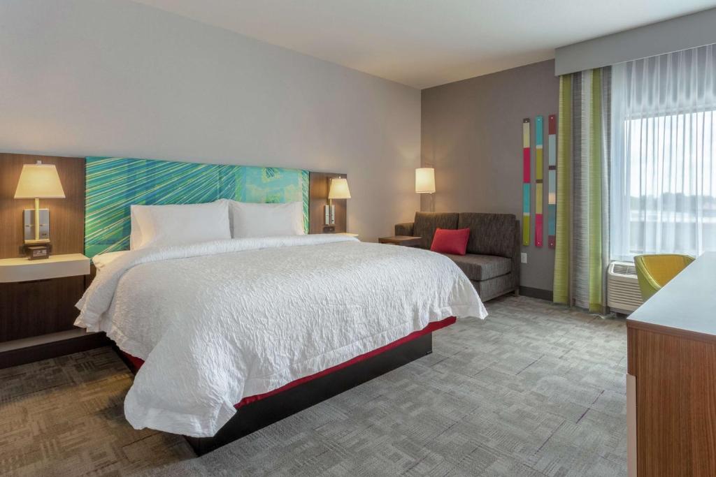 Hampton Inn & Suites Burlington - King Kamer