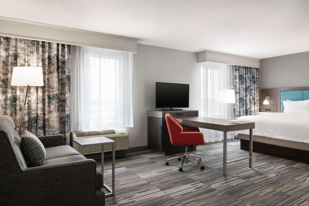 Hampton Inn Champaign Southwest - Suite Estudio Con Cama Extragrande - No Fumadores