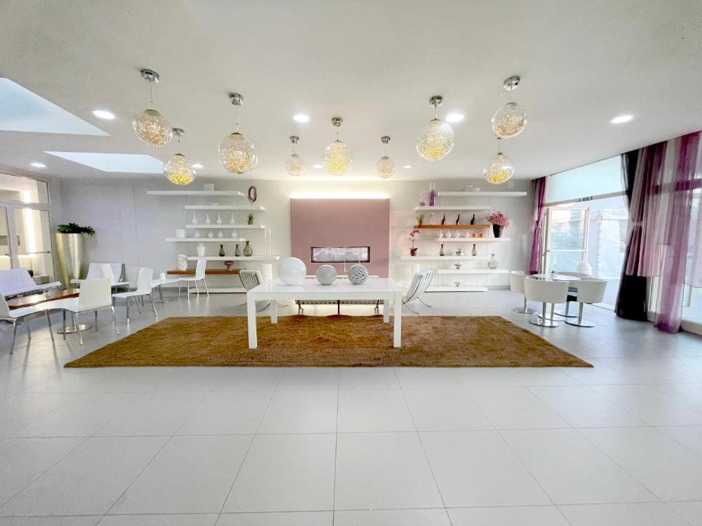 Posezení v ubytování Yes Hotel Touring & SPA