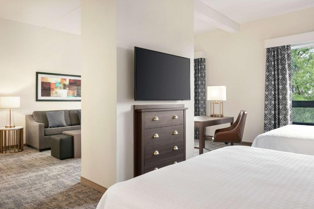 Homewood Suites By Hilton Horsham Willow Grove - 豪华皇后室和两个大床 - 不吸烟