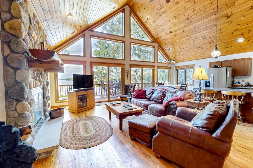 Fence Lake Getaway, Minocqua (updated prices 2024)