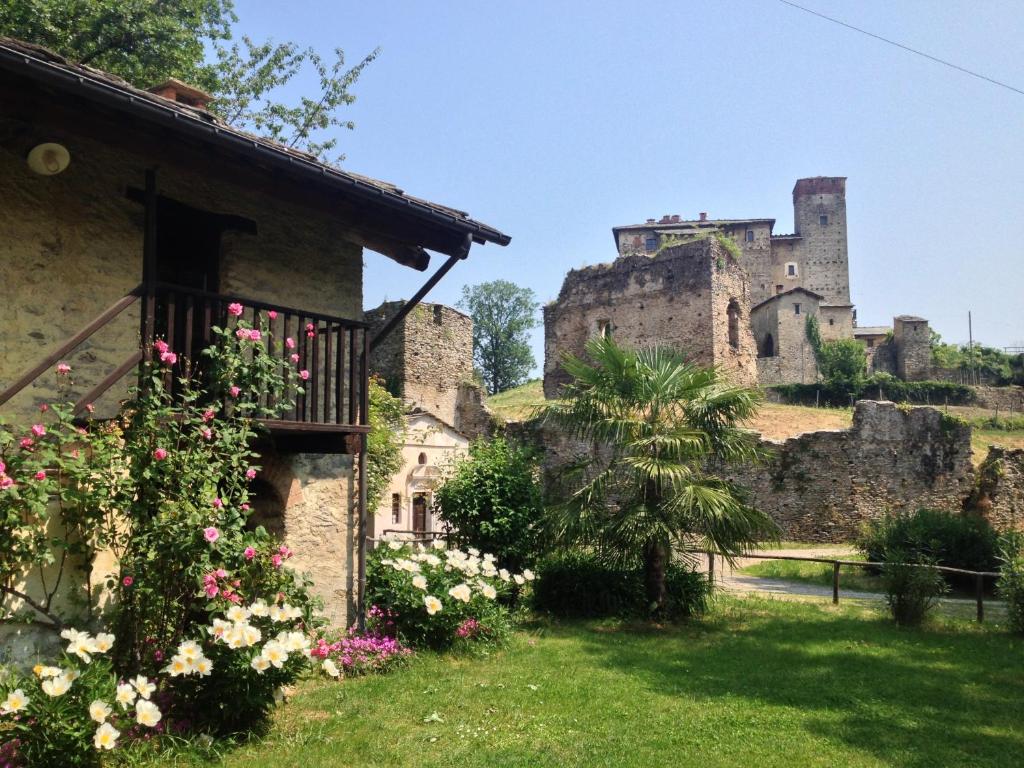 Zahrada ubytování Agriturismo Famiglia al Castello Di Bagnolo