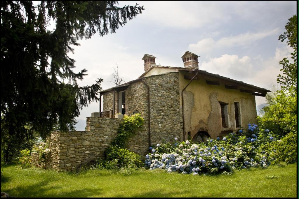 Zahrada ubytování Agriturismo Famiglia al Castello Di Bagnolo