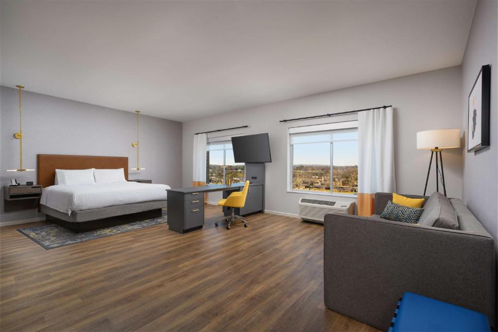 Hampton Inn & Suites Huntsville Downtown, Al - Studiosuite Met Kingsize Bed