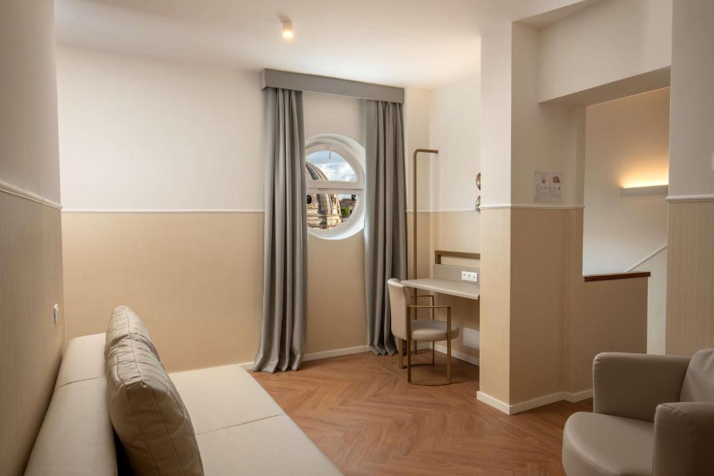 Cosmopolita Hotel Rome, Tapestry Collection by Hilton - Resim 18