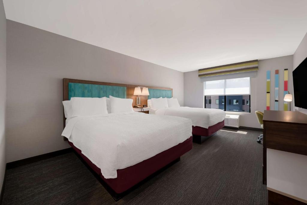 Hampton Inn by Hilton Detroit Southfield photo