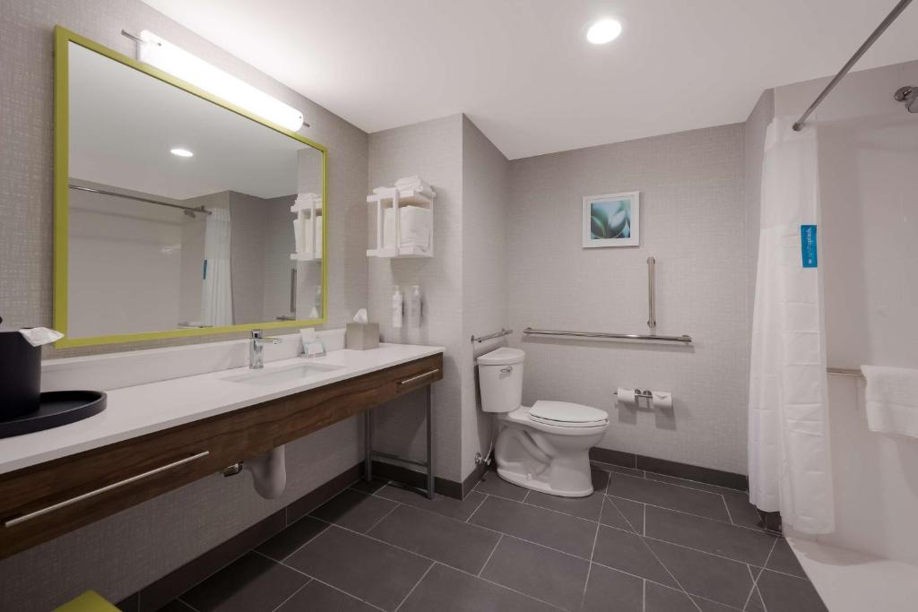 Hampton Inn by Hilton Detroit Southfield photo