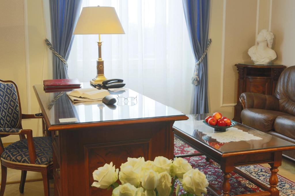 Bristol Palace - Resim 36