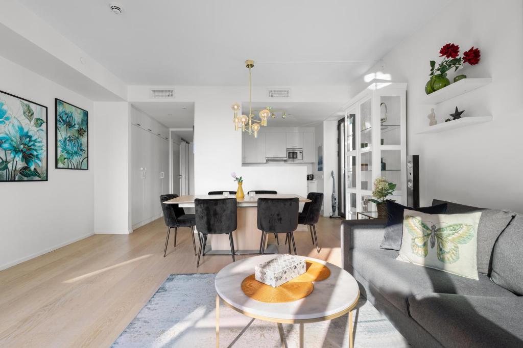 Posezení v ubytování Spacious modern 2BR apartment at Central OSLO BARCODE