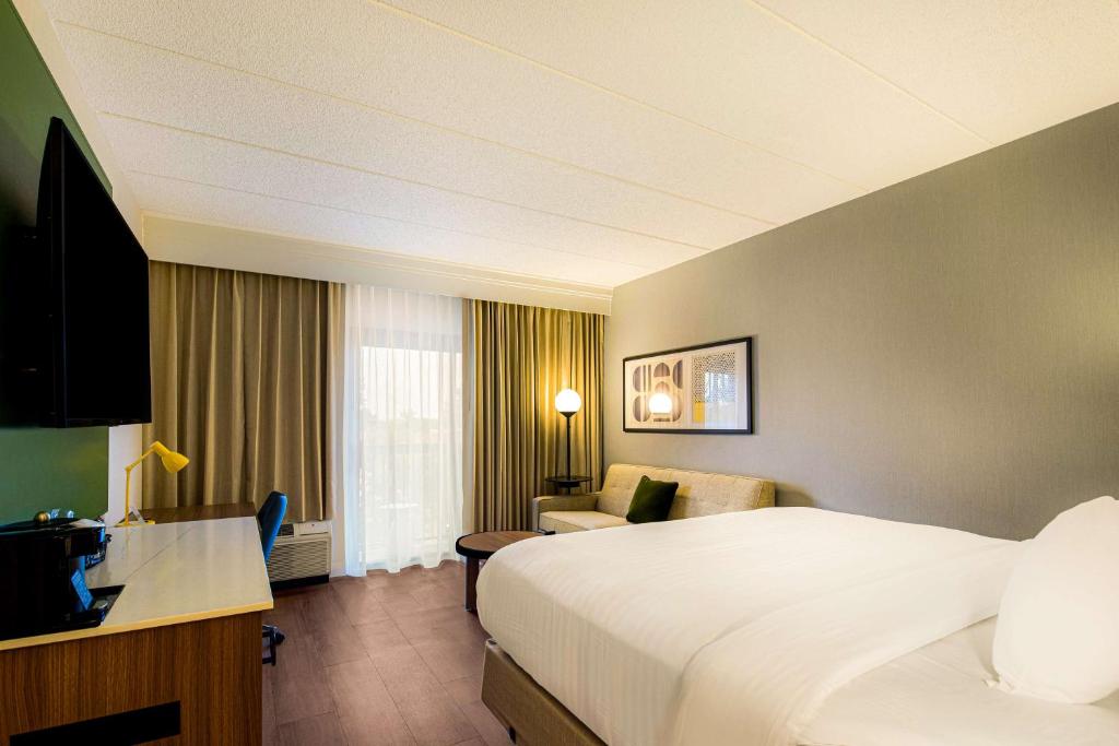 Sonesta Select Philadelphia Airport photo