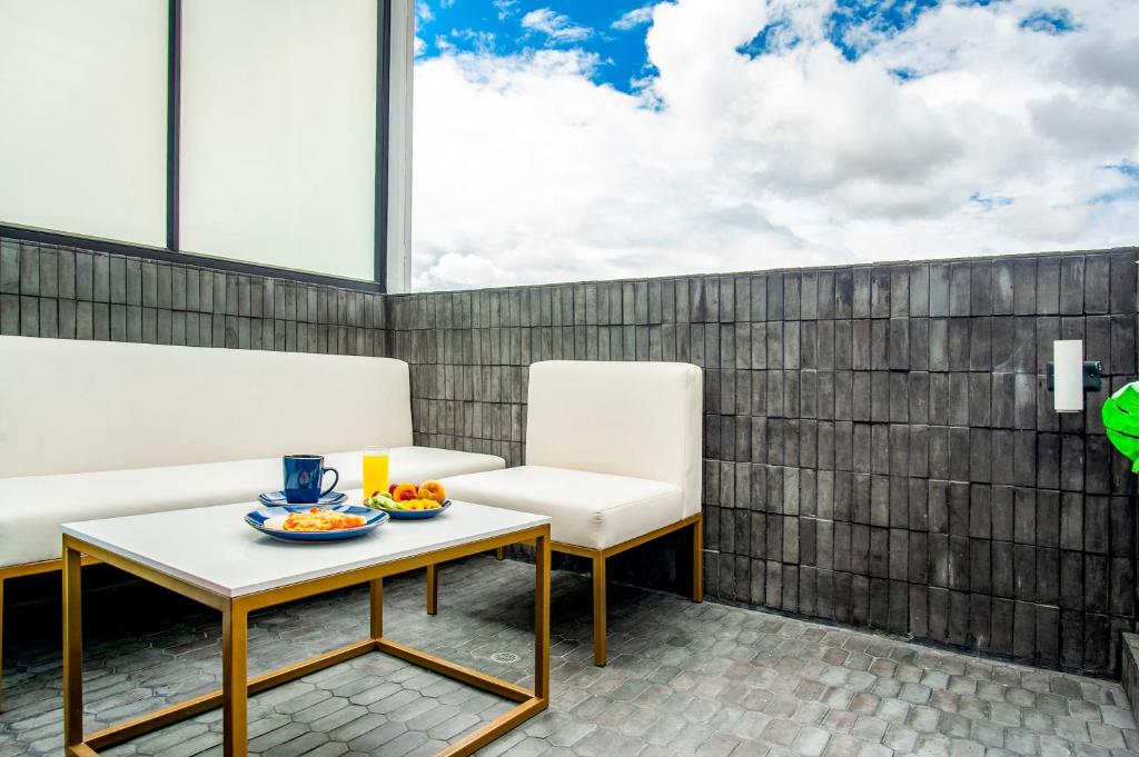 Balkón nebo terasa v ubytování Hemma Bogotá Country Luxury Suites Hotel
