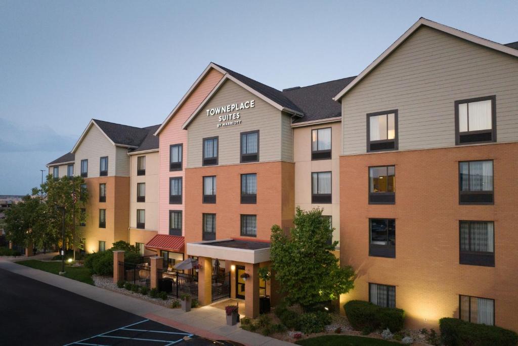 a rendering of the hampton inn suites at TownePlace Suites Ann Arbor in Ann Arbor