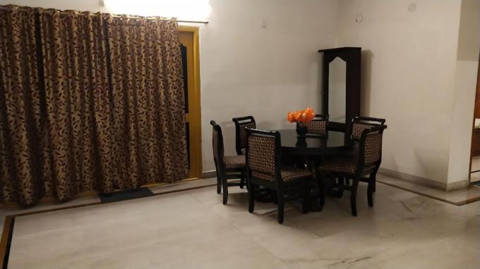 Χώρος καθιστικού στο MATAKRUPA BUILDING