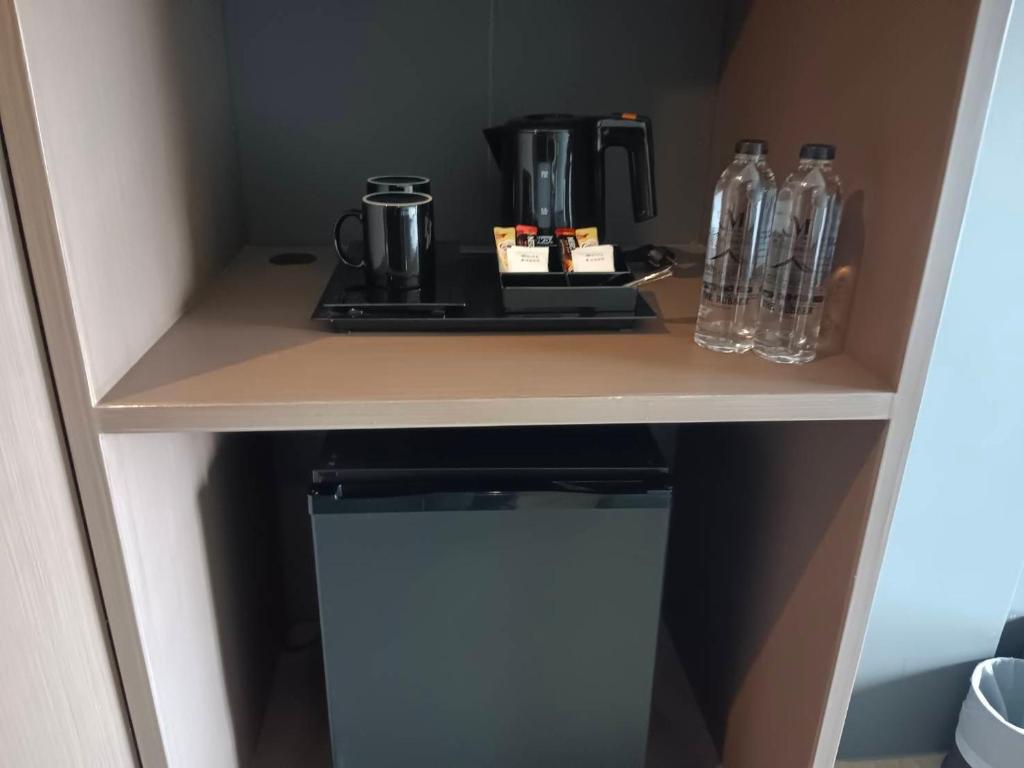 Kuchyň nebo kuchyňský kout v ubytování Maya Phuket Airport Hotel-Naiyang Beach
