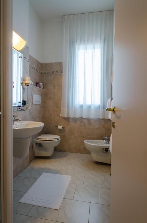 Hotel Luna Blu - Chambre Double Ou Lits Jumeaux