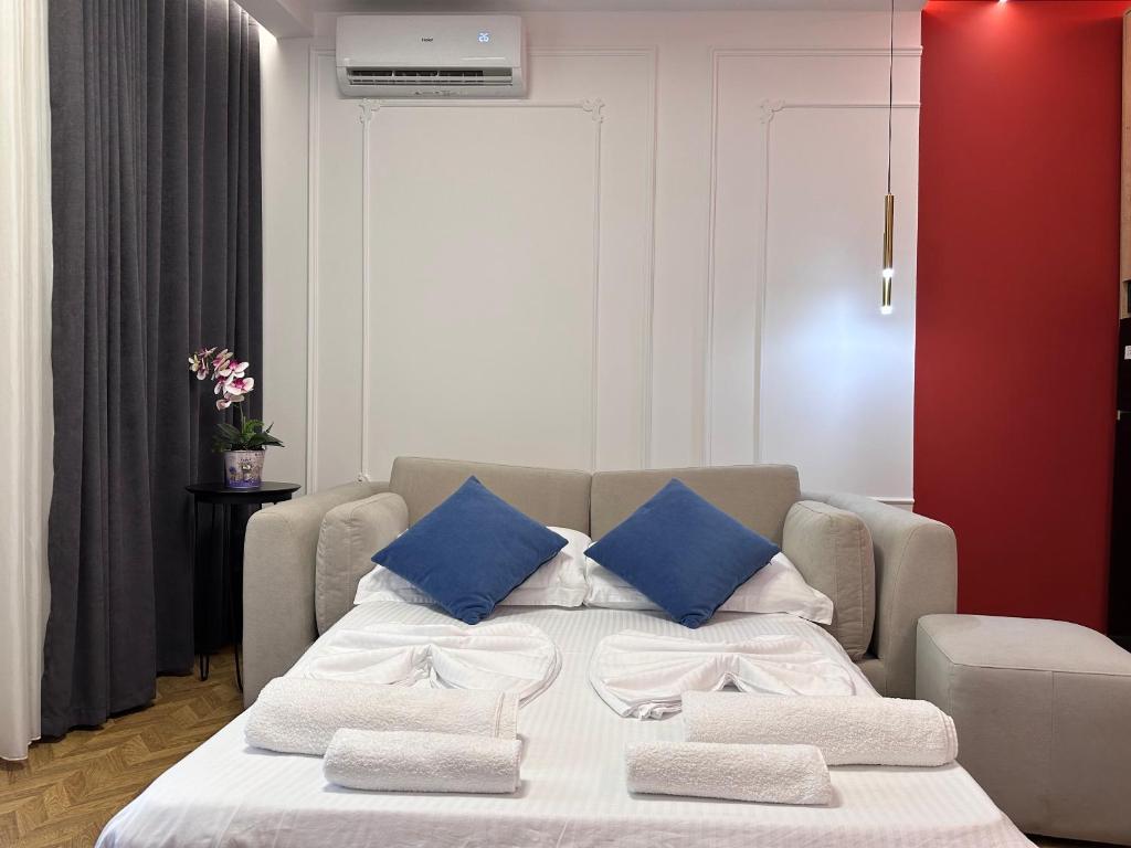 Deluxe Apartment Tirana 3 - Image 2
