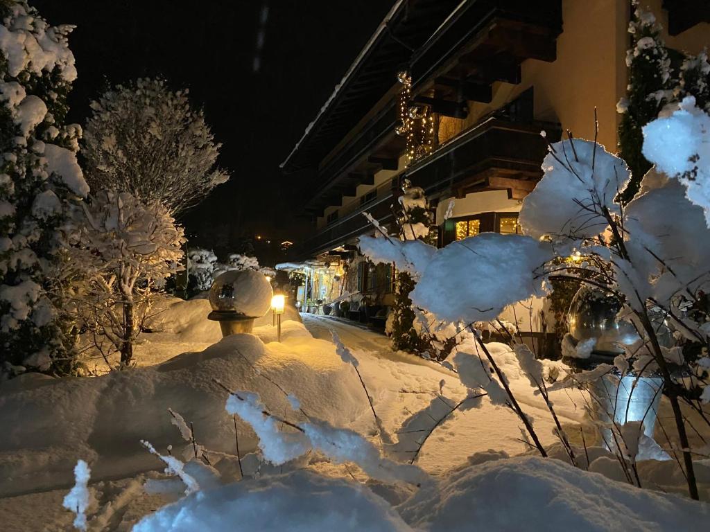 Hotel Edelweiss Kitzbühel v zimě