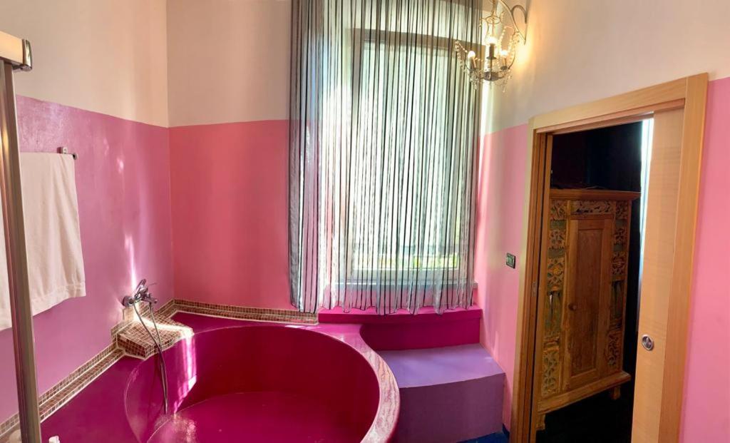 Koupelna v ubytování Hotel Bella 'Mbriana