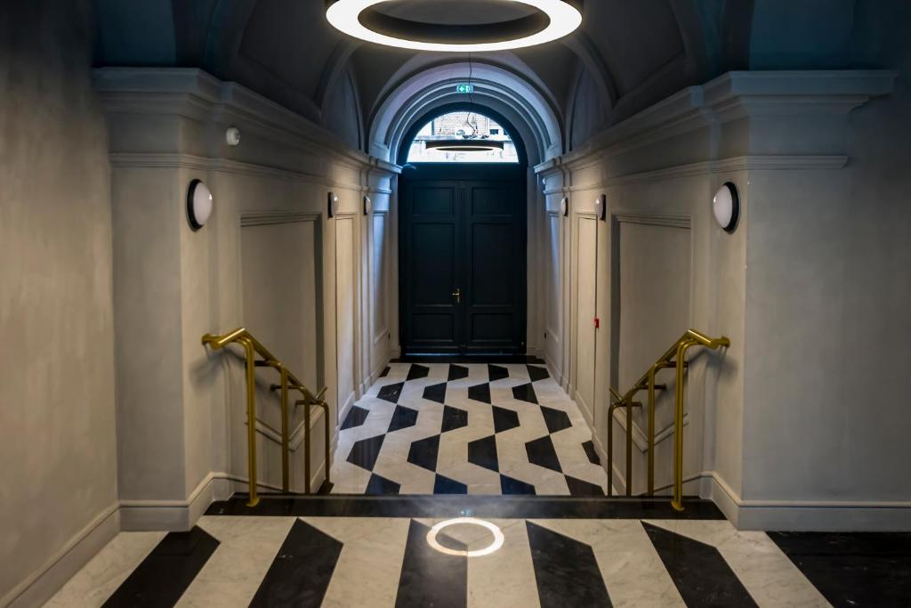 Posteľ alebo postele v izbe v ubytovaní K40 Romantic Deluxe Studio In the City Center