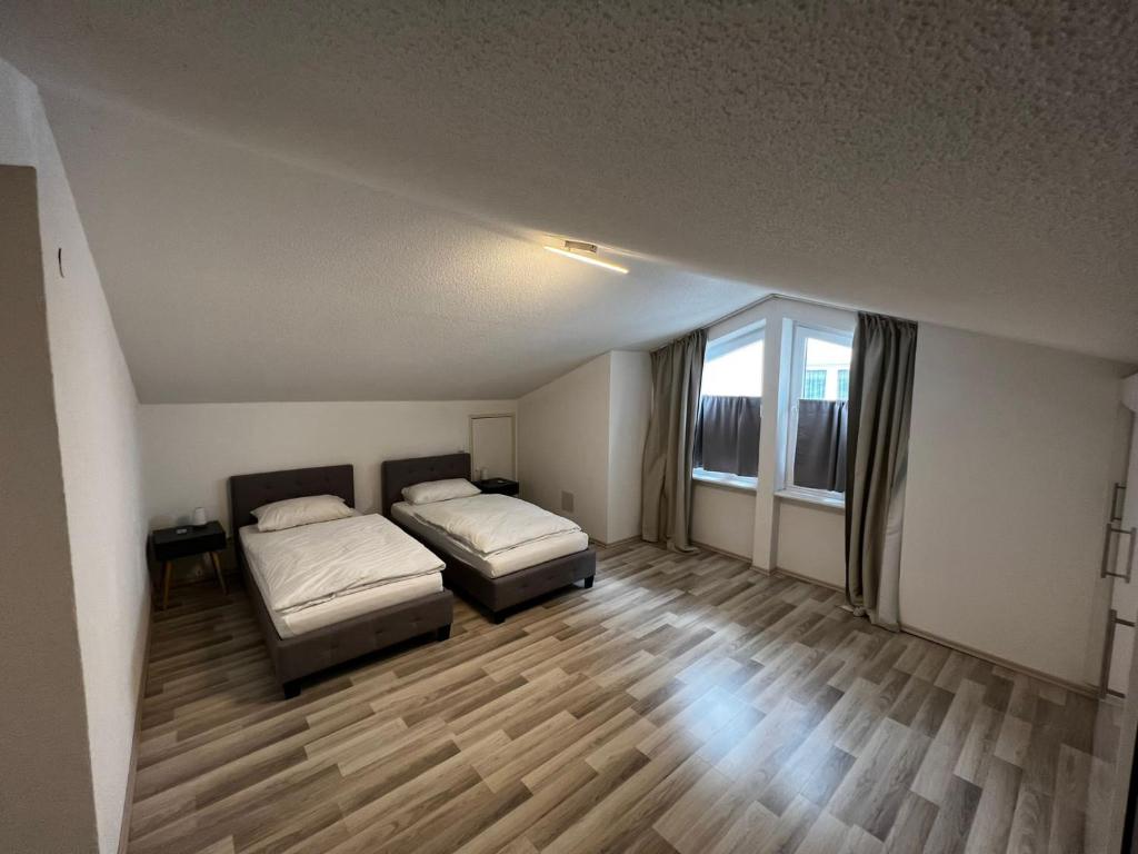 Postel nebo postele na pokoji v ubytování Ferienwohnung Bad Säckingen