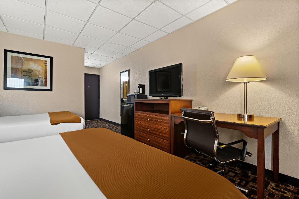 Rodeway Inn McPherson East - 标准大号床间 - 带2张大号床 - 禁烟