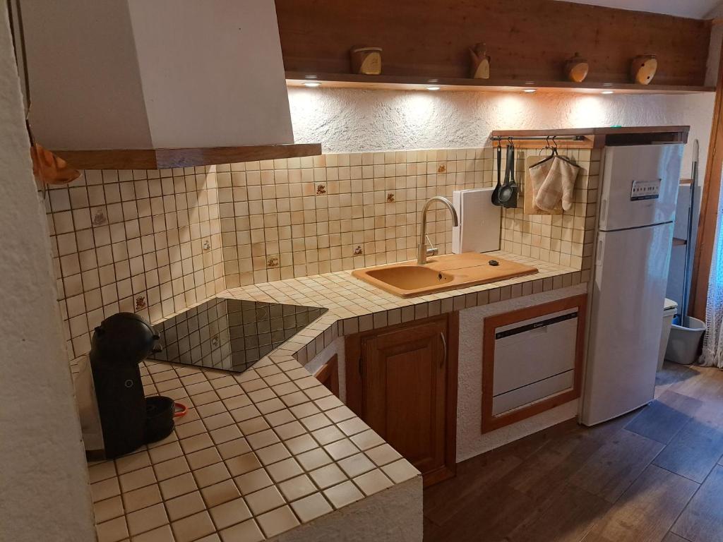 Kuchyň nebo kuchyňský kout v ubytování Can Teixidor