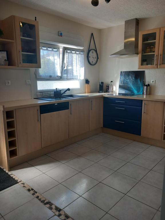 Kuchyňa alebo kuchynka v ubytovaní Le Petit Prince