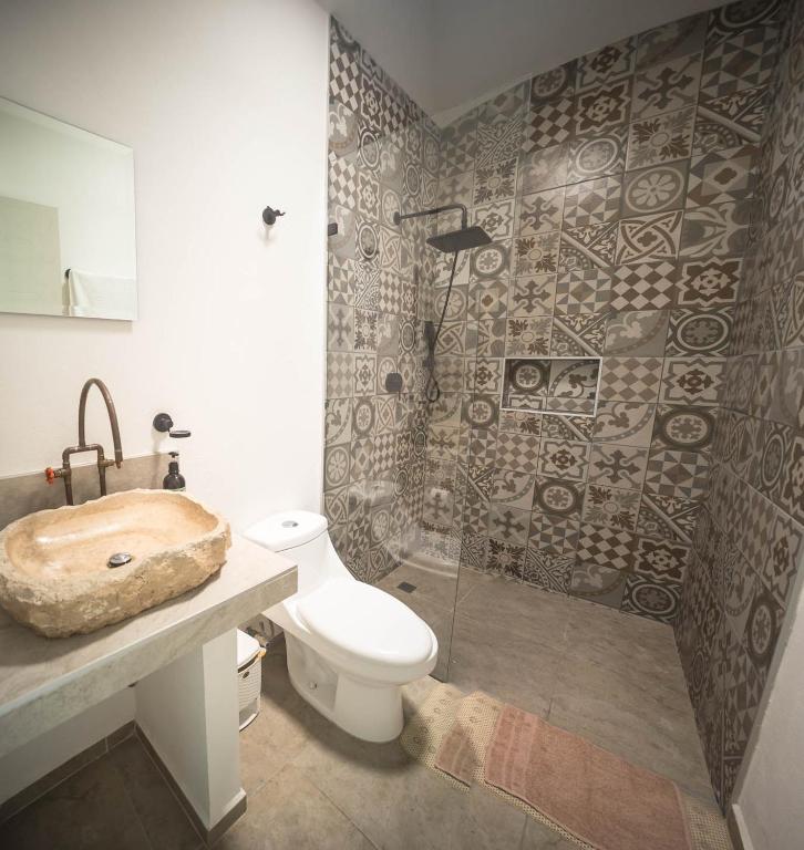 Koupelna v ubytování Casa Sofi Oaxaca