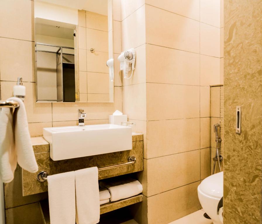 Holiday Inn Express Kolkata Airport by IHG photo
