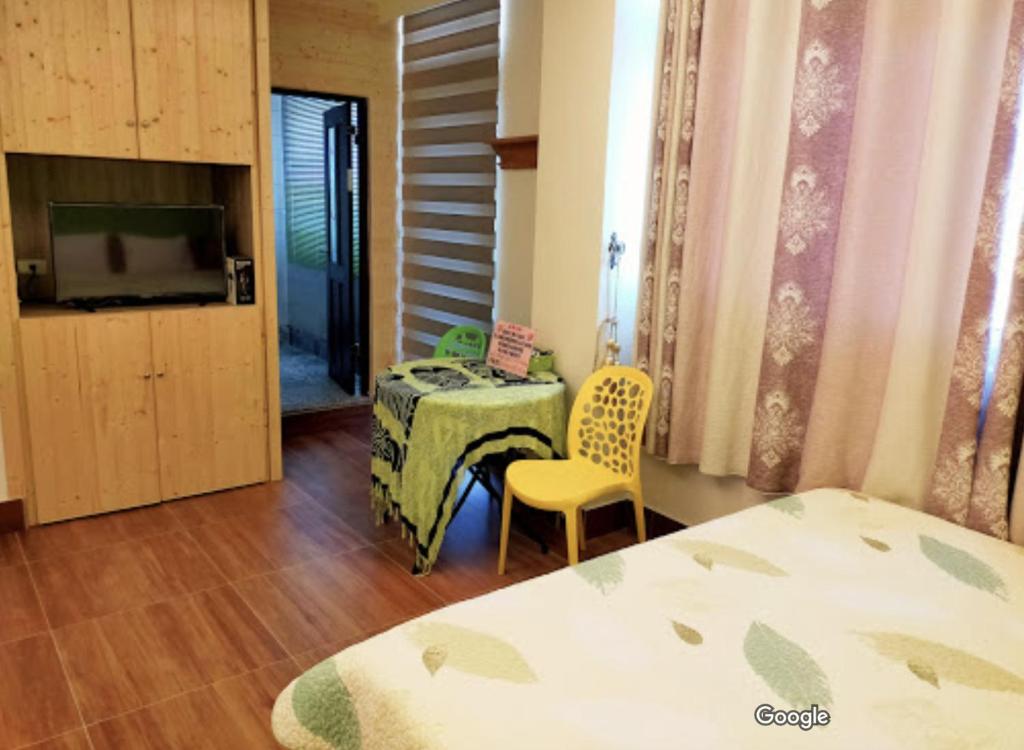 TV a/nebo společenská místnost v ubytování Baby Family