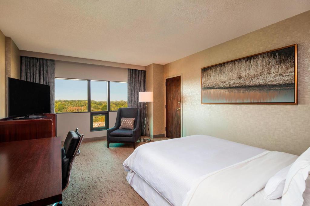 The Westin Southfield Detroit - 