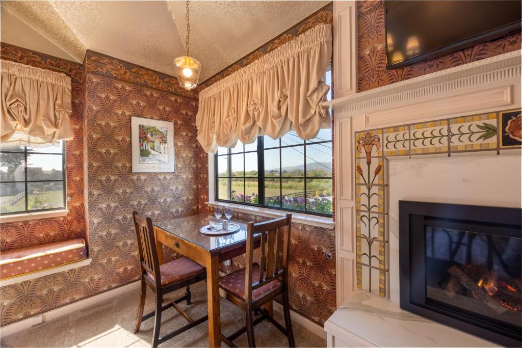 Mill Rose Inn - 