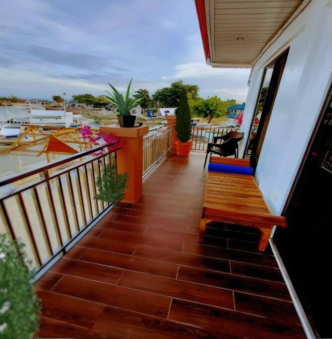 Balkón nebo terasa v ubytování On-the-beach JADE's BEACH VILLA 별장 Lapu-lapu Olango 별장