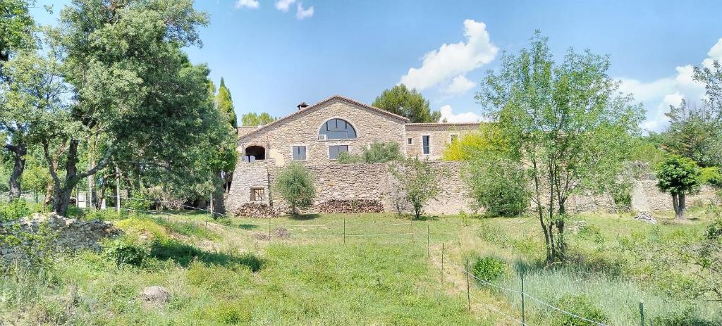 Vonkajšia záhrada v ubytovaní Domaine de Pélipa - Mas 5 étoiles en pleine nature - 8 chambres