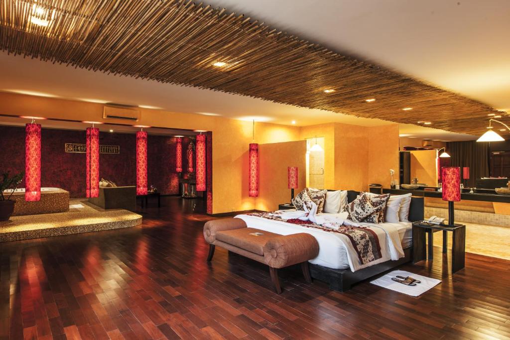 Kupu Kupu Jimbaran Beach Club & Spa - Honeymoon Suite With Free Benefit
