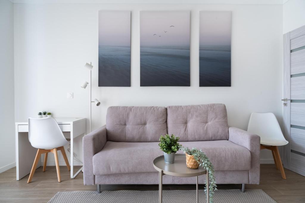 Posedenie v ubytovaní Studio calme et climatisé au cœur de Cannes