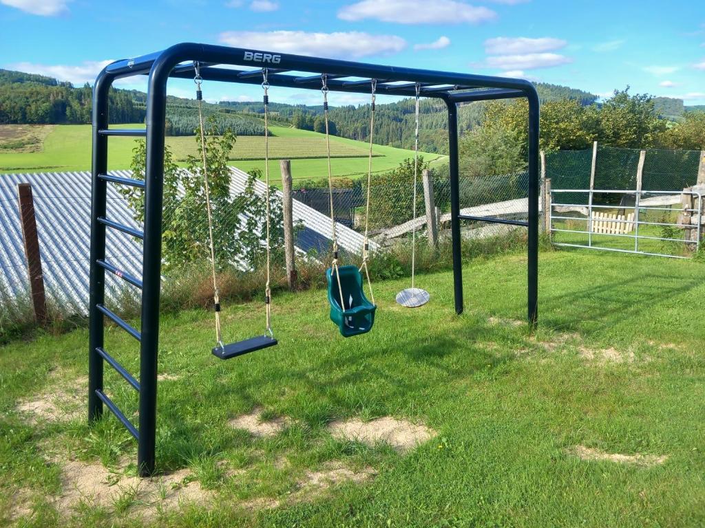 Příroda nedaleko venkovského domu