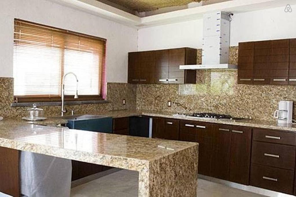 Kuchyň nebo kuchyňský kout v ubytování Casa La Columna