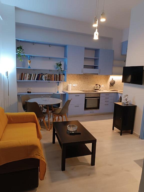 Kuhinja ili čajna kuhinja u objektu Sigma Acropolis GF