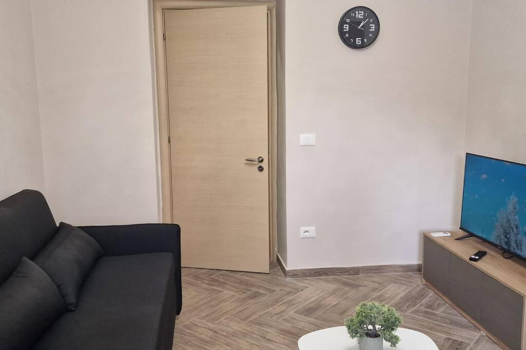 Heart of Tirana Apartment-2 - Image 5