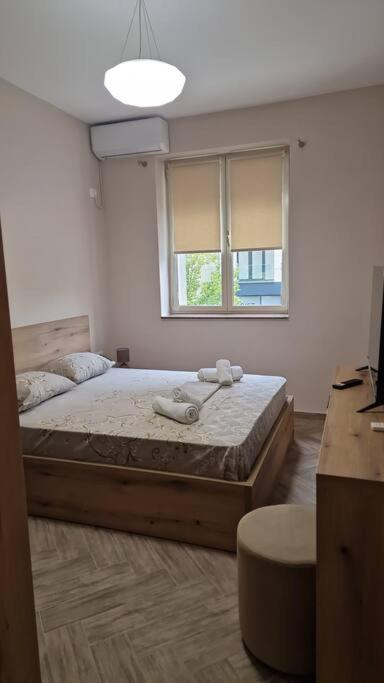 Heart of Tirana Apartment-2 - Image 6