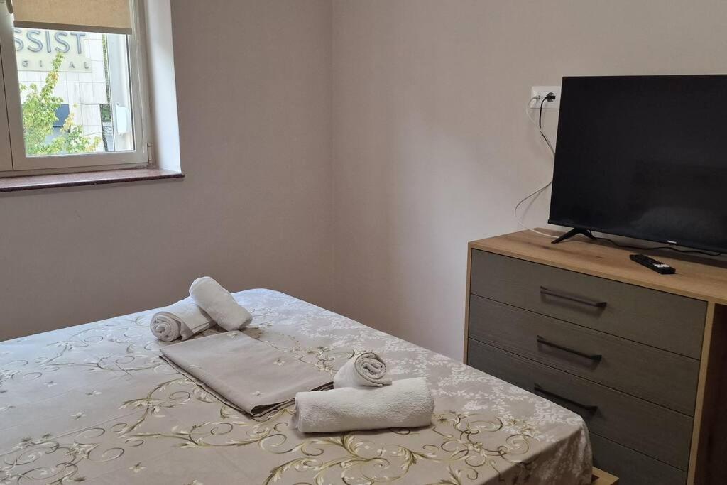 Heart of Tirana Apartment-2 - Image 3
