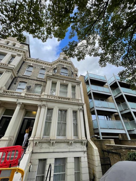 Diego's place, London (updated prices 2024)