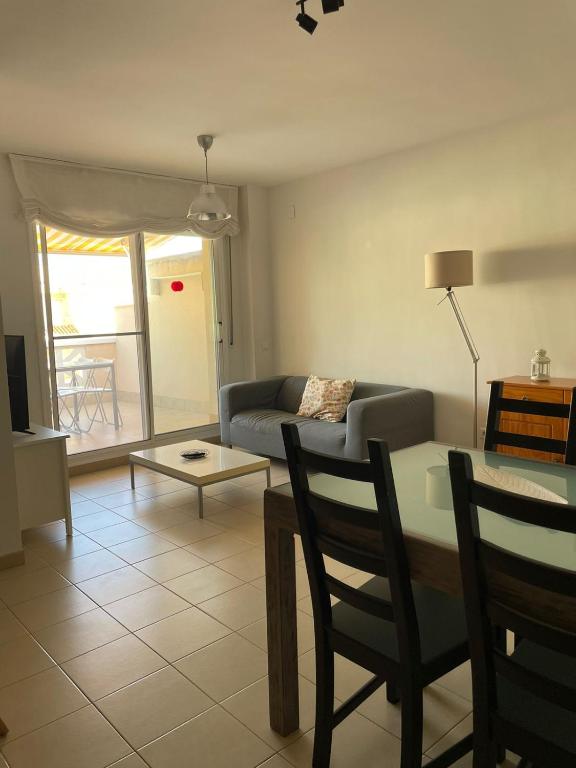 Posezení v ubytování Apartamento en la playa de Riumar