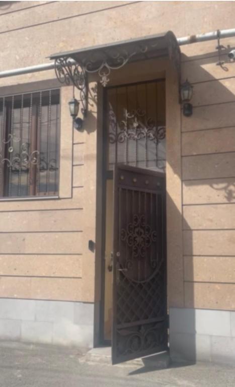 فضای داخلی Nice villa در ایروان - تصویر ۳